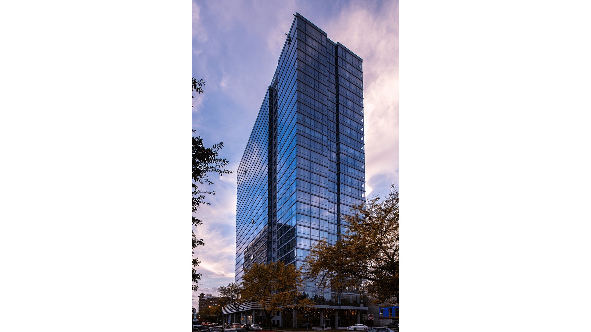 Eight Eleven Uptown Apartments Chicago