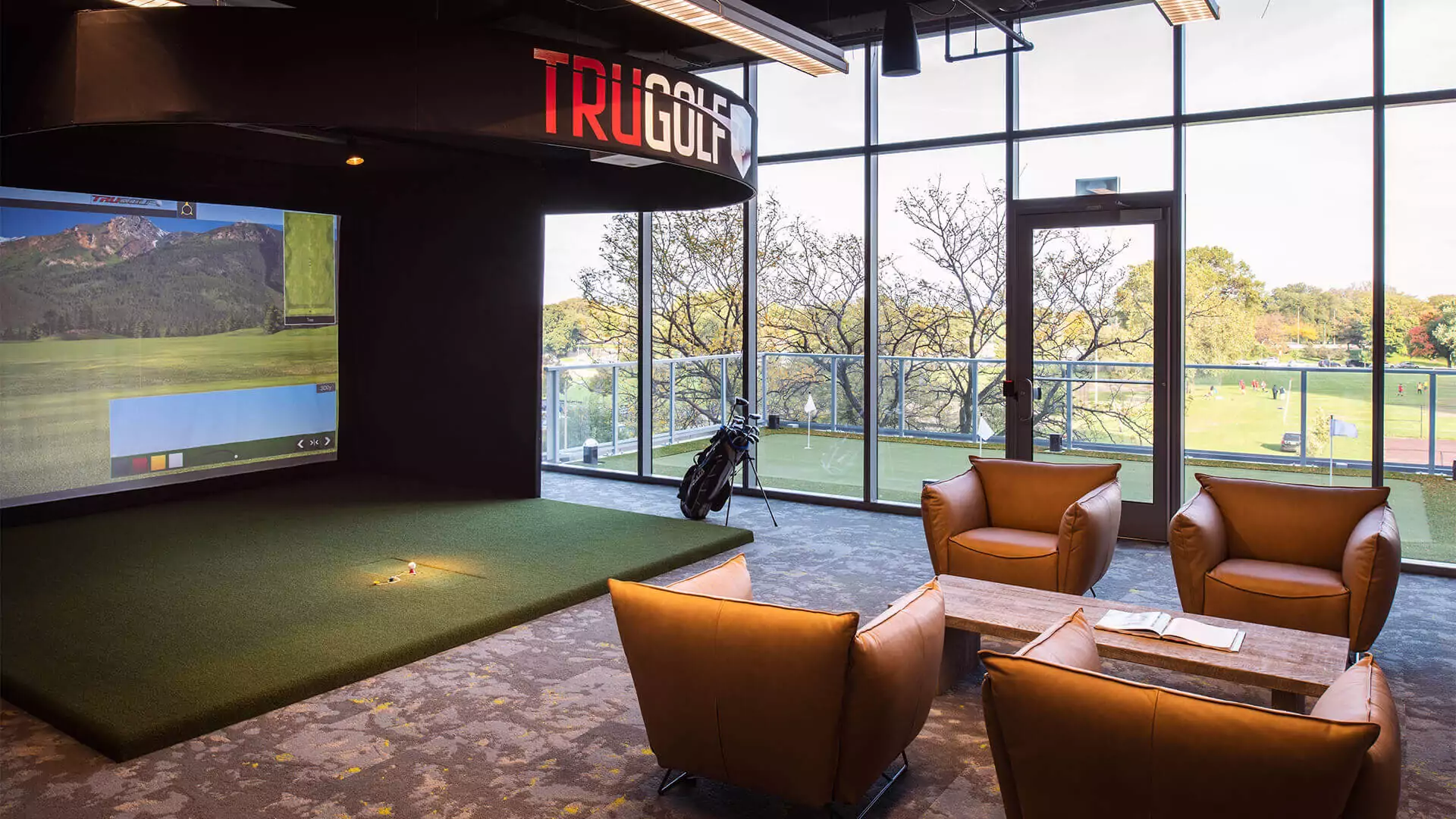 Golf simulator